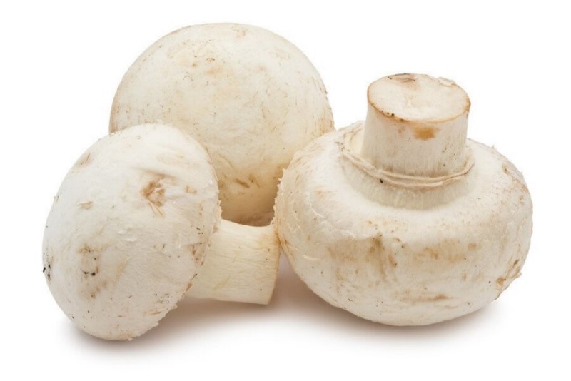 White Whole Mushrooms and Sliced 1